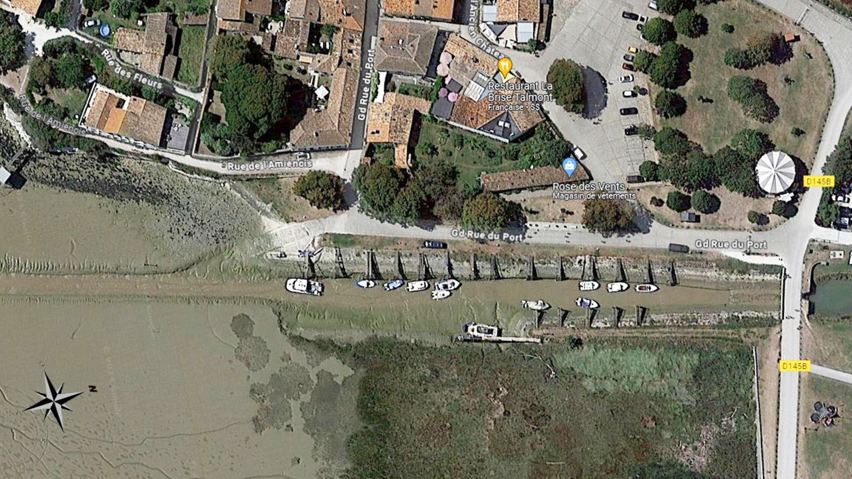 Port De Talmont Situation
