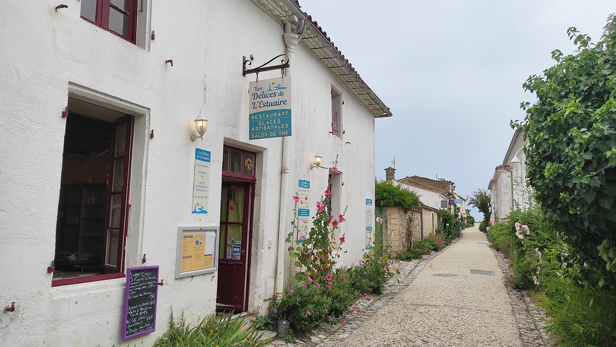 Ruelle De Talmont