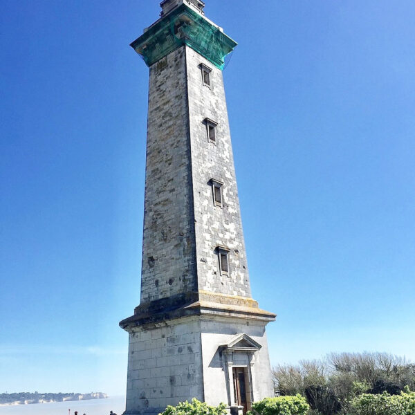 Phare de Vallières à Saint-Georges-de-Didonne