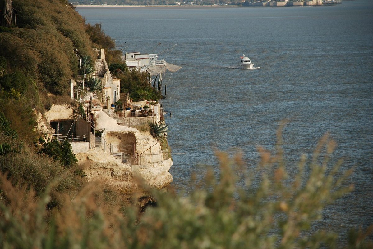 Hôtel Les Grottes De Matata
